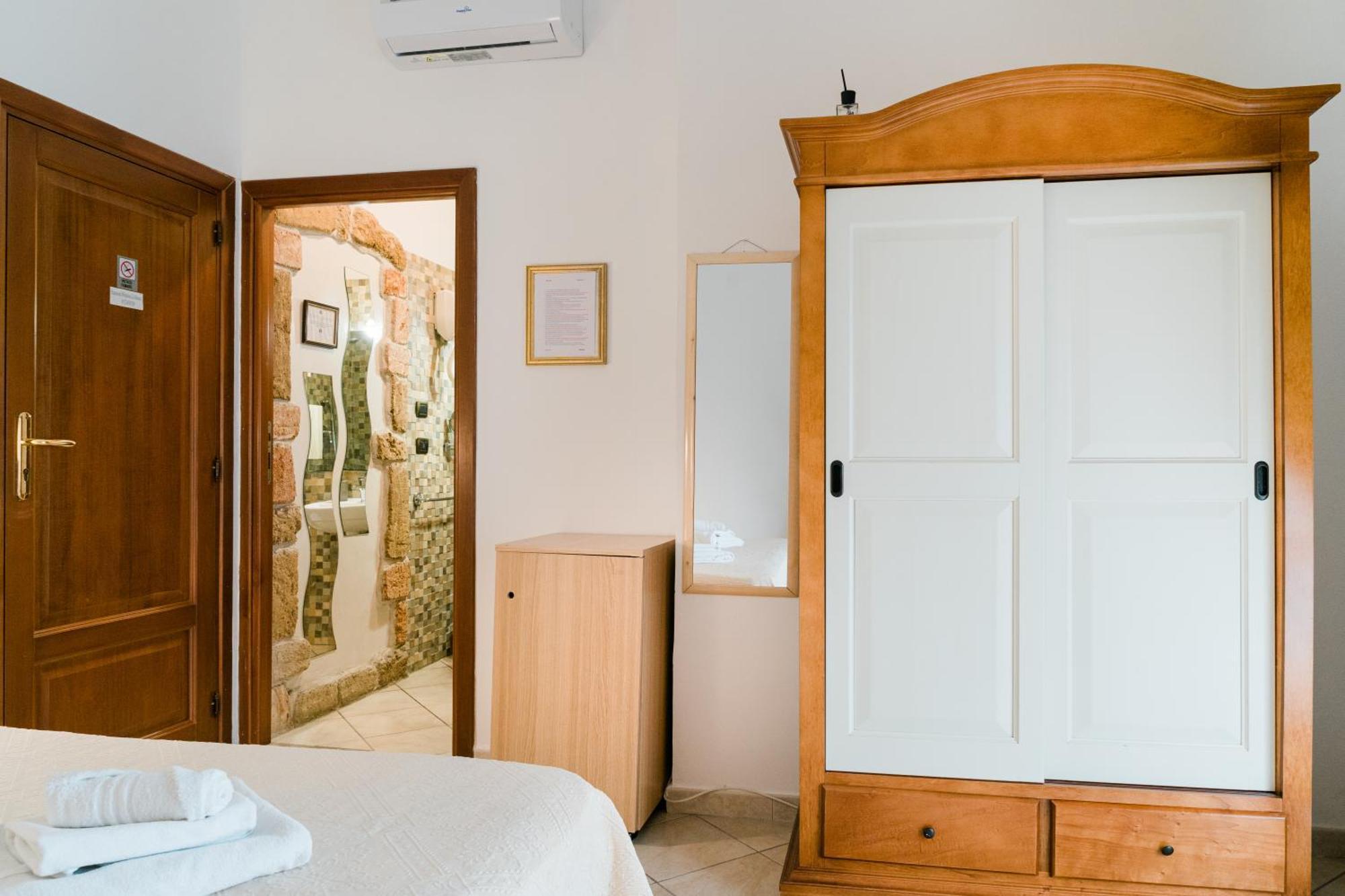 La Marmora Hotel Alghero Eksteriør billede